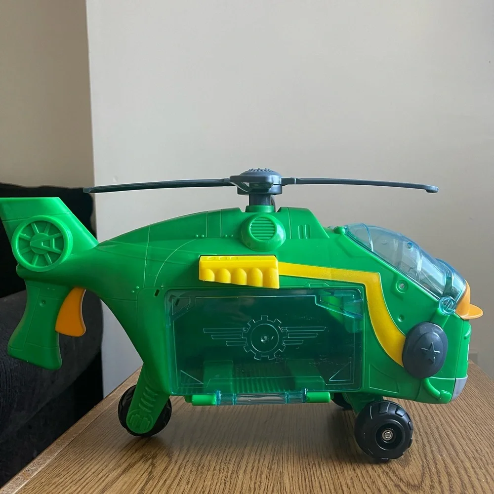 Toy - Picture 3 of 3